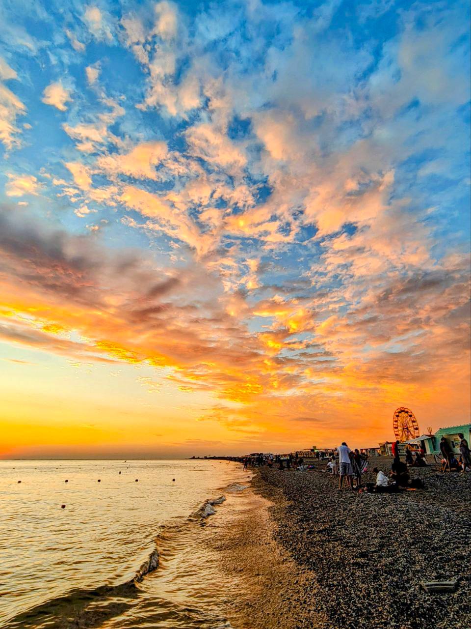 Территория гостиницы Deniz в Новофёдоровке